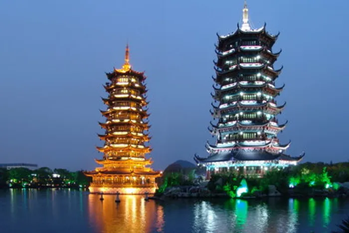 新疆到桂林悠然双飞7日游【桂林-阳朔】关注微信立减100元